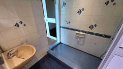 Dunearn Road (D11), Condominium #496022211